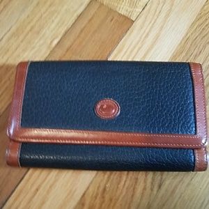 👜Dooney & Bourke wallet
